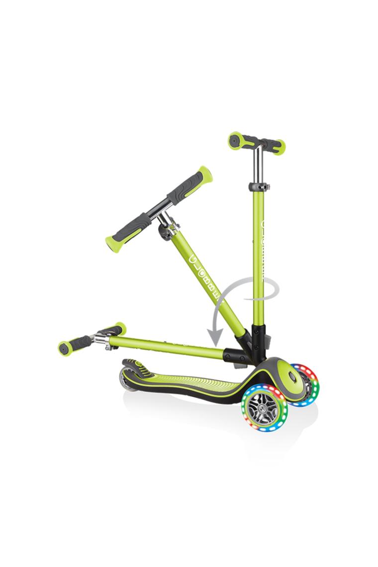 Globber Elite Deluxe Yeşil 3 Tekerlekli Işıklı Çocuk Scooter