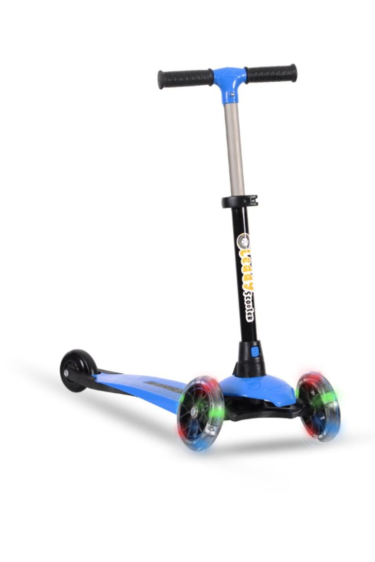 Çekirdek Zeka Leddy Scooter Kırmızı Işıklı