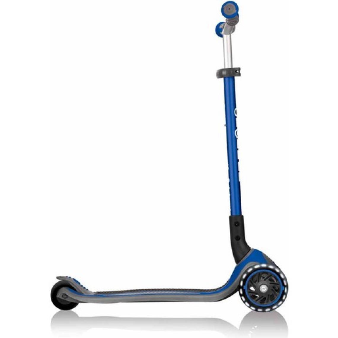 Globber Master Lacivert 3 Tekerlekli Işıklı Çocuk Scooter