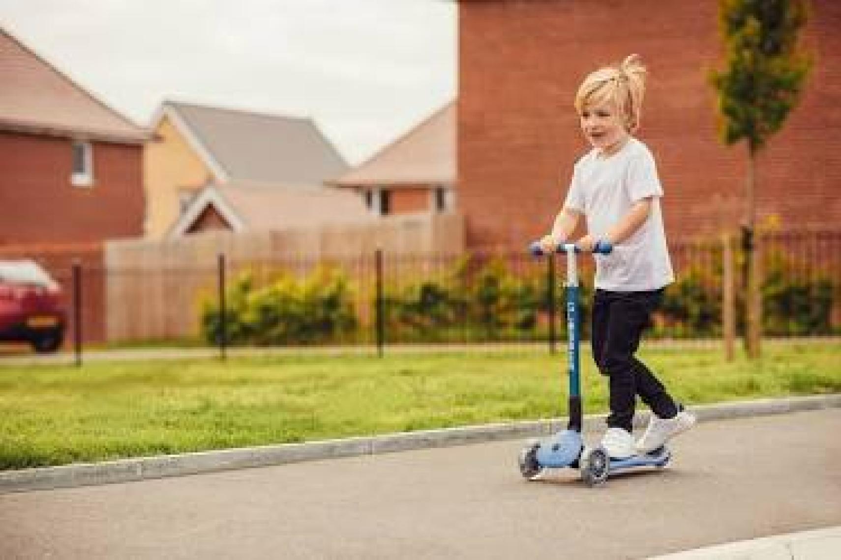 Globber Primo Katlanabilir  - Çocuklar Için 3 Tekerlekli Scooter-Lacivert