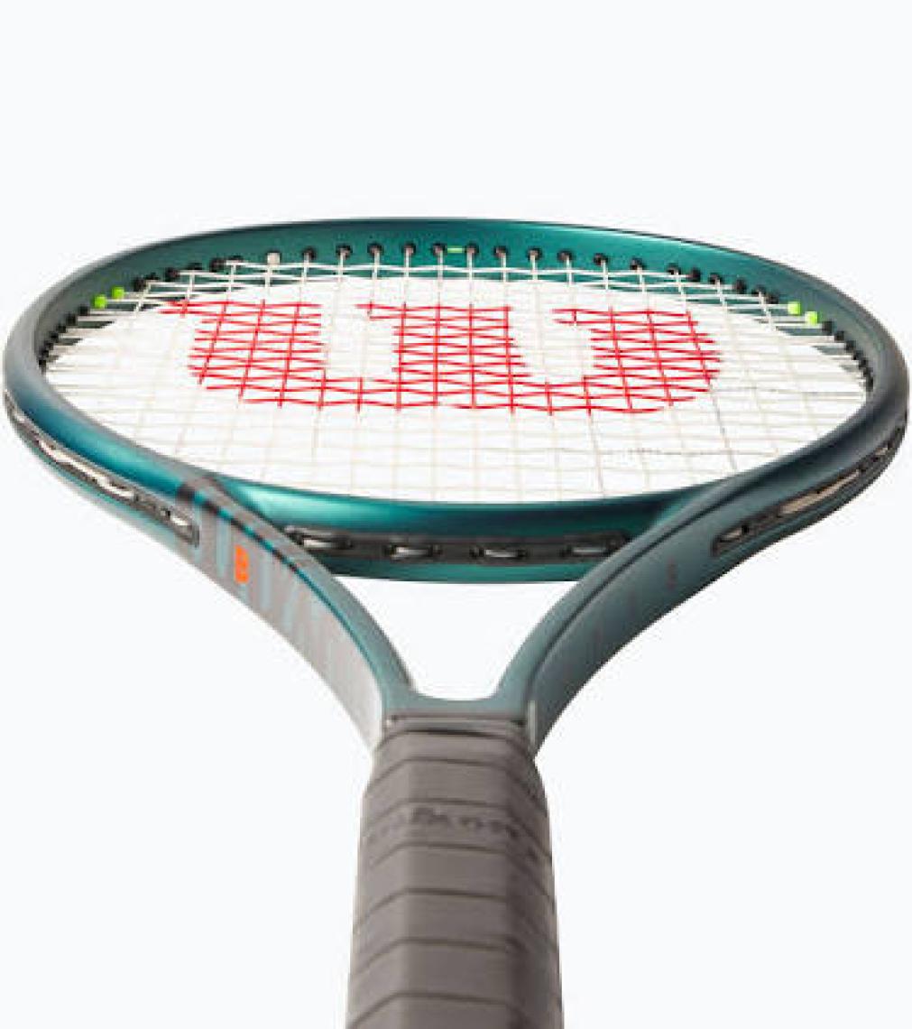 Wilson Blade 98 18X20 V9 Tenis Raketi 305 Gr. WR149911 (Kordajsız)