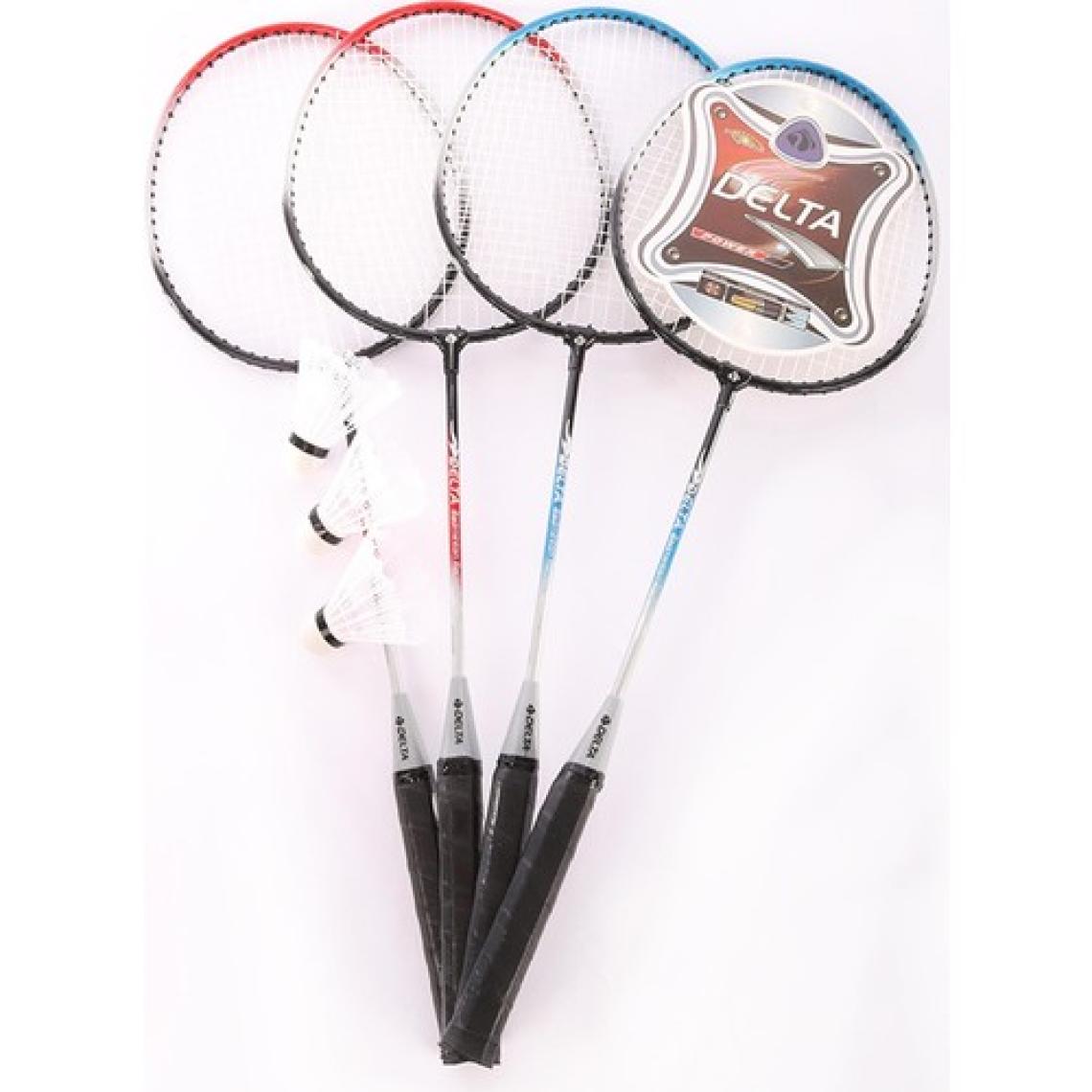 Delta 4 Adet Badminton Raketi İle 3 Adet Badminton Topu Ve Deluxe Badminton Çantası Dörtlü Grup Seti