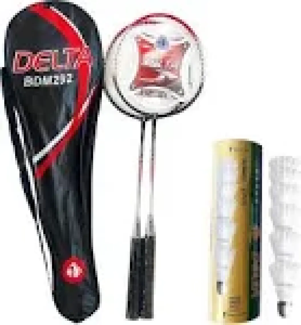 Delta 2 Adet Badminton Raketi + Çantası + Orta Hız Sevenler İçin 6 Adet Mantar Kafa Badminton Topu