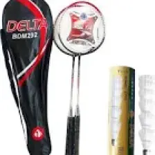 Delta 2 Adet Badminton Raketi + Çantası + Orta Hız Sevenler İçin 6 Adet Mantar Kafa Badminton Topu
