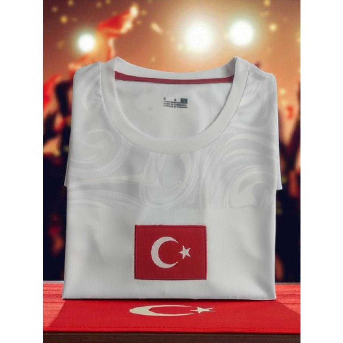 Bite Nose Isme Özel Yazdırmalı Türkiye Beyaz Milli Takım  T-Shirt  Halı Saha Forması