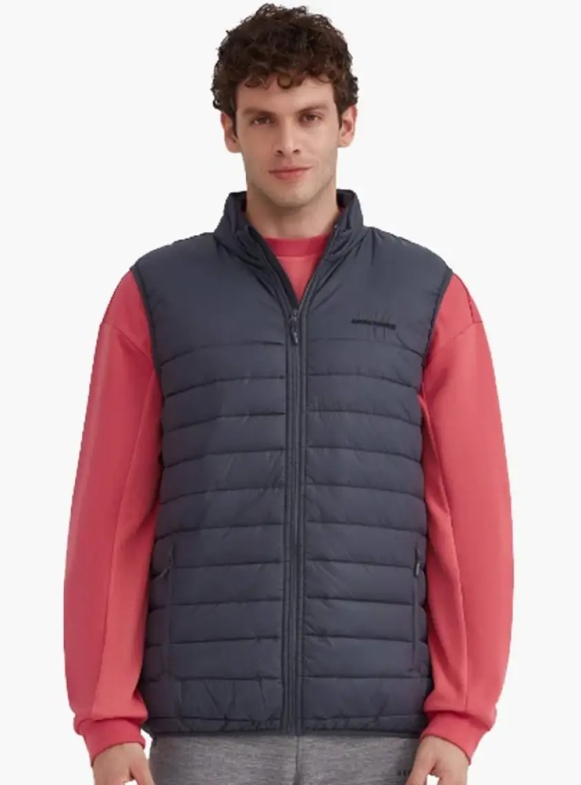 Skechers M Essential Vest Erkek Yelek S202174-040