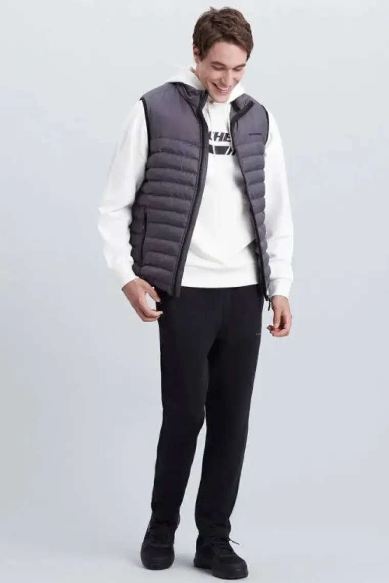 Skechers M Essential Vest Erkek Yelek S202174-040