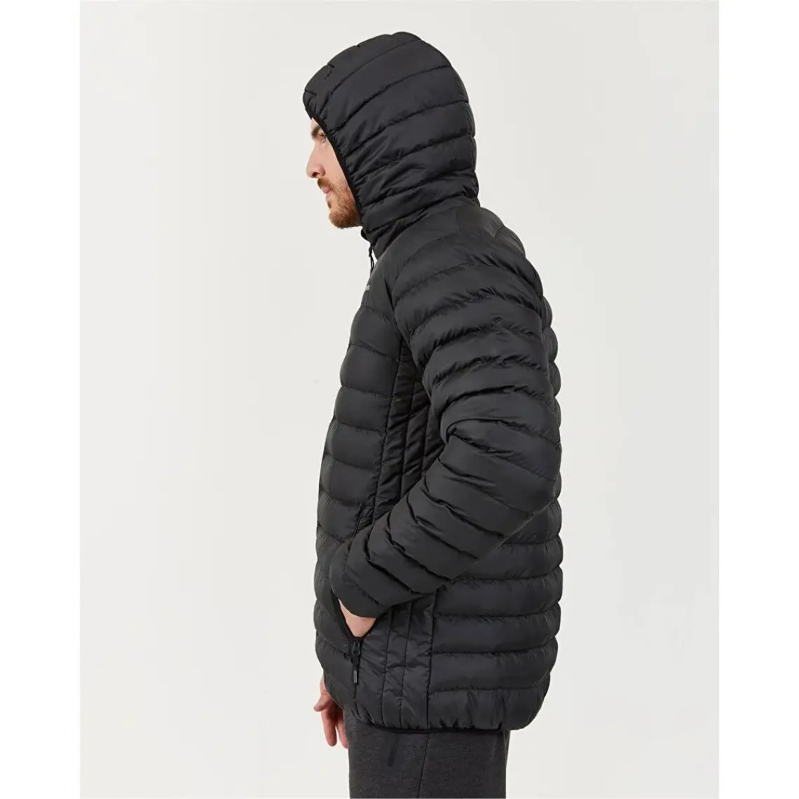 Skechers M Essential Hooded Jacket Siyah Erkek Mont S202063-001