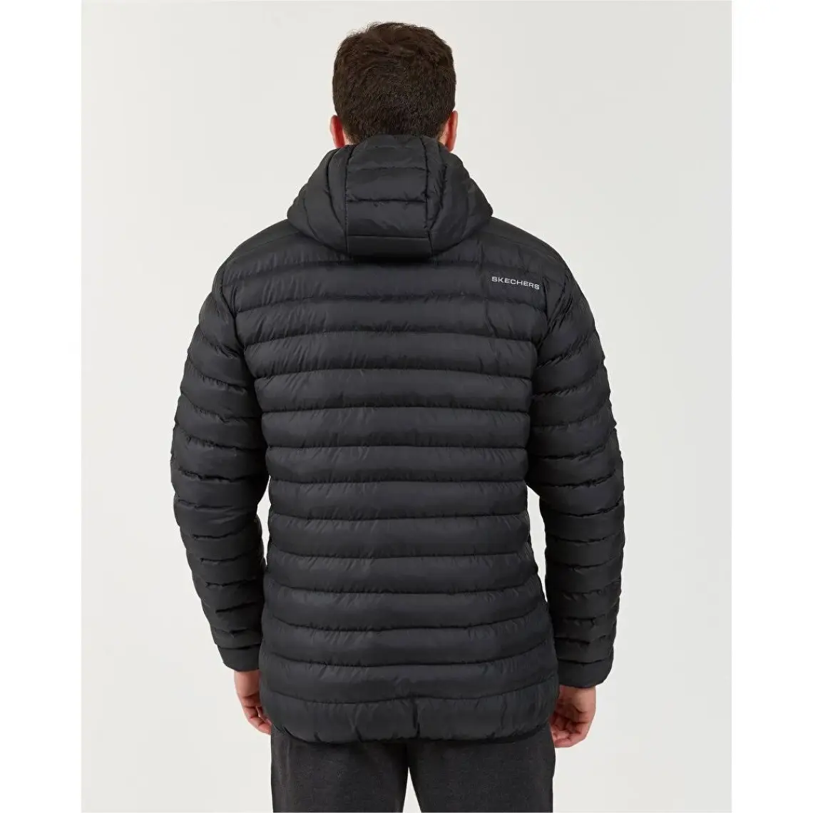 Skechers M Essential Hooded Jacket Siyah Erkek Mont S202063-001