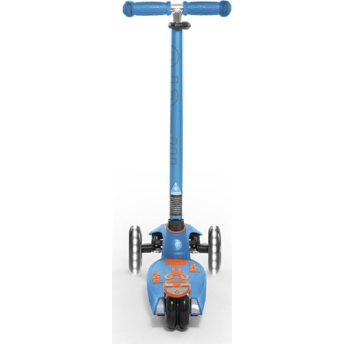 Maxı Mıcro Deluxe Carıbbean Blue (LED) Scooter