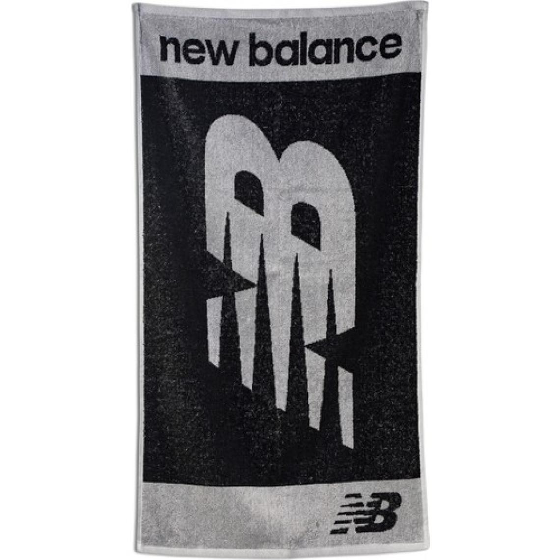 New Balance 50x90 Unisex Havlu TSAT2201-BK