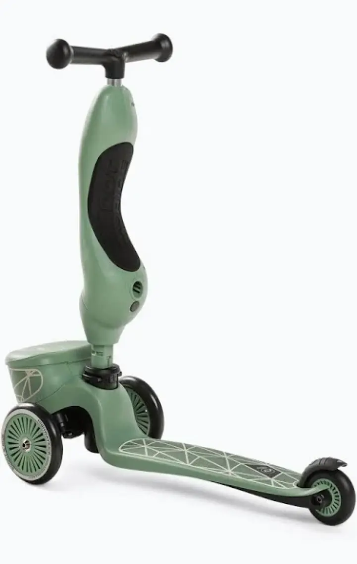 Scoot And Ride Highwaykick 1 Lifestyle Scooter - Green Lines 210621-96604