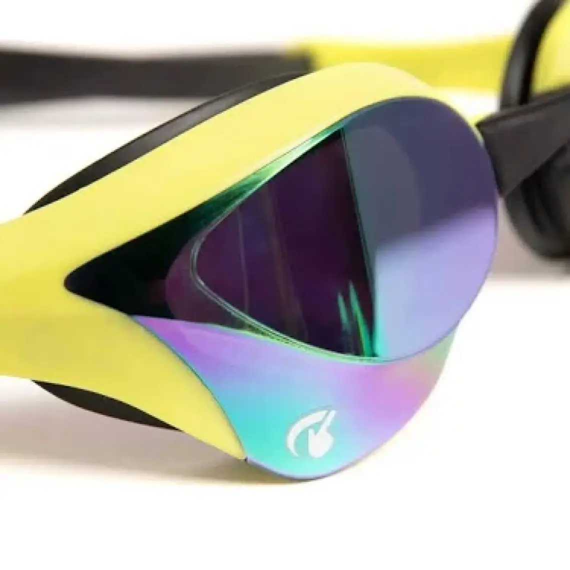 Arena Cobra Ultra Mirror Swipe Yüzücü Gözlüğü 002507570