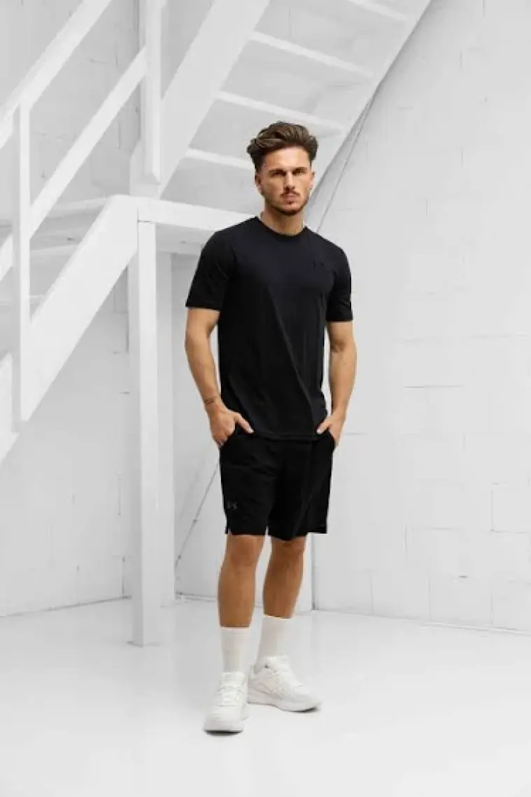 Under Armour Sportstyle Lc Ss Erkek T-shirt 1326799-001 Siyah