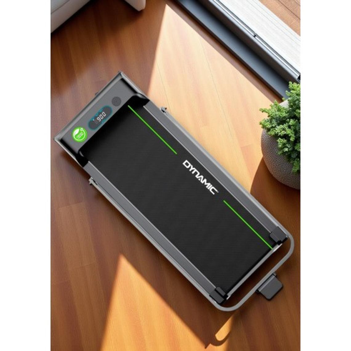 Dynamic Voit Garantili Walkfitpad T500 Hb Yağlama Gerektirmeyen Tutma Kollu Bluetooth'lu Hoparlörlü Uygulama Destekli Enerji Tasarruflu Uzaktan Kumandalı Koşu Bandı