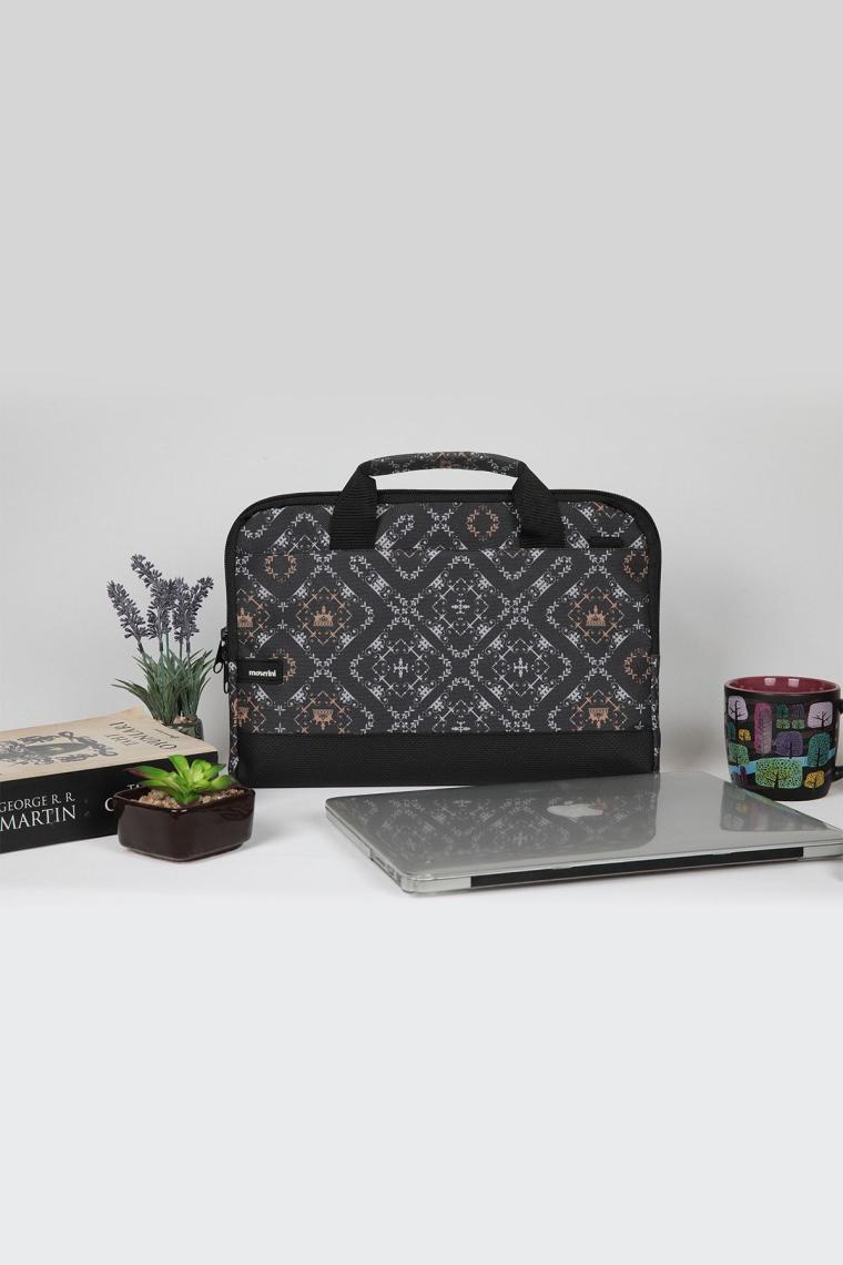 Moserini 13'' - 13.3'' Taban Korumalı, Omuz Askılı Desenli Macbook Air-Pro Laptop Çantası - Gordion