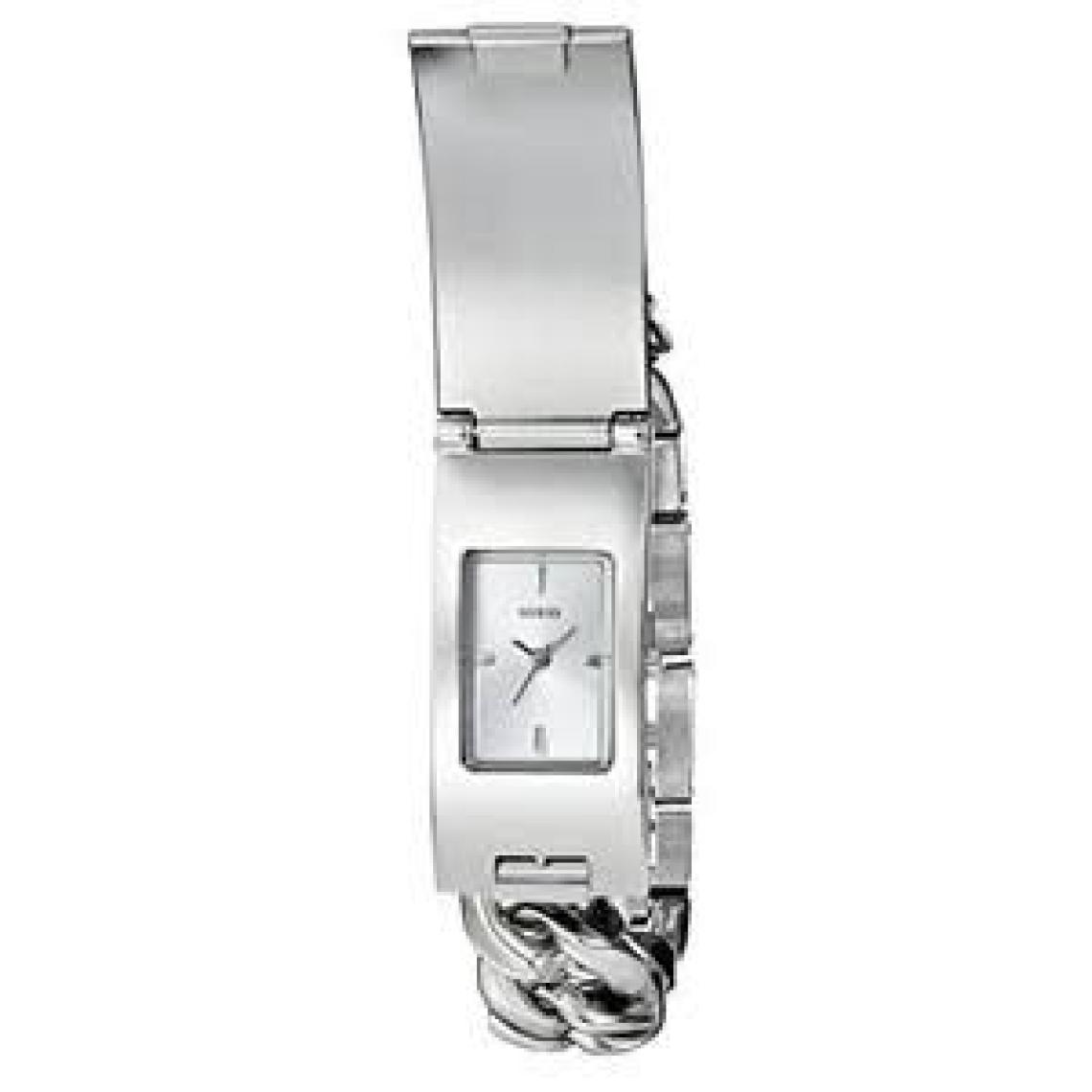 Guess GUW1117L2 Kadın Kol Saati