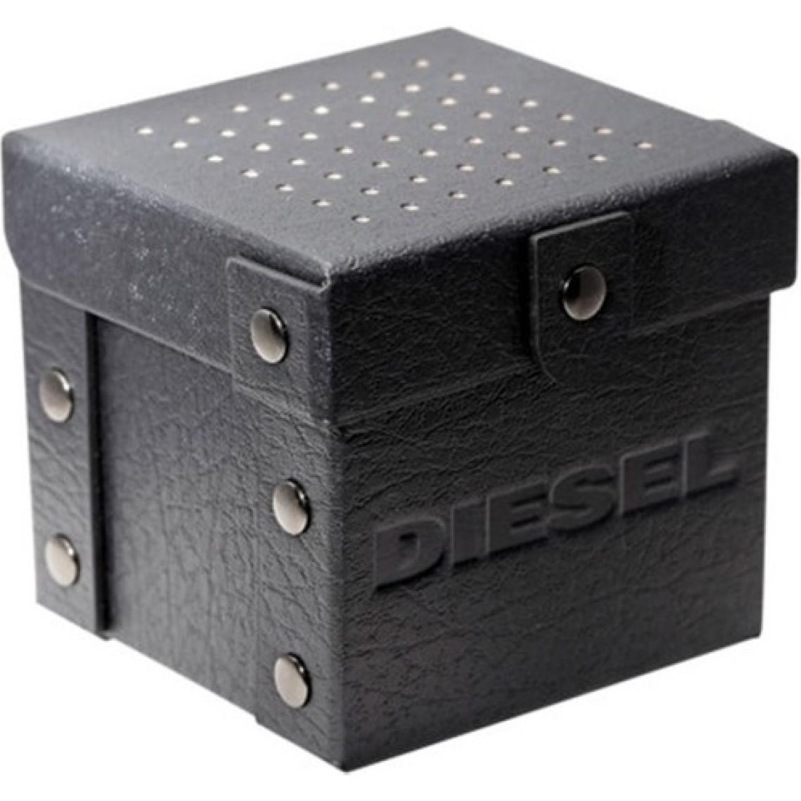Diesel Dz4512 Erkek Kol Saati