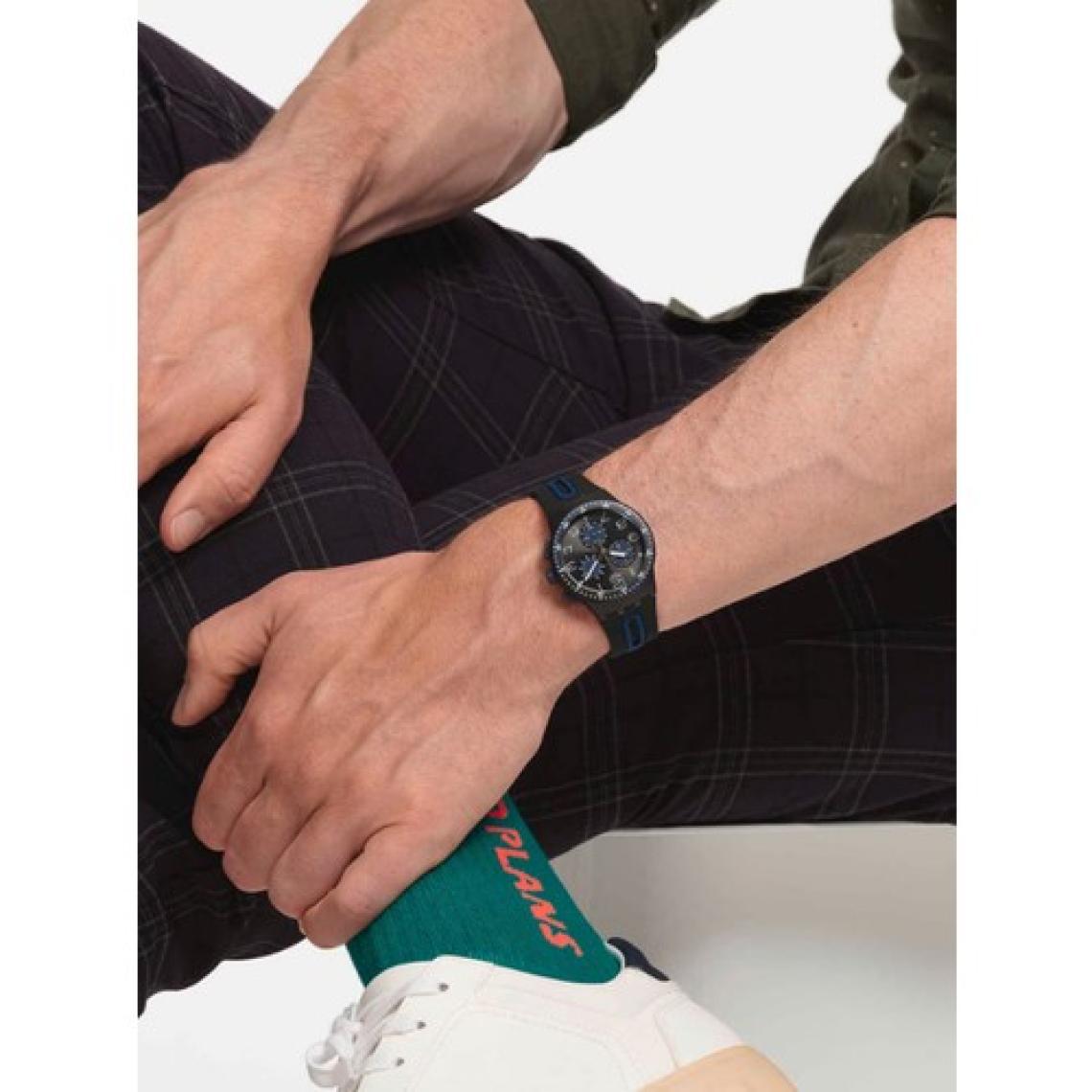 Swatch Susb406 Erkek Kol Saati