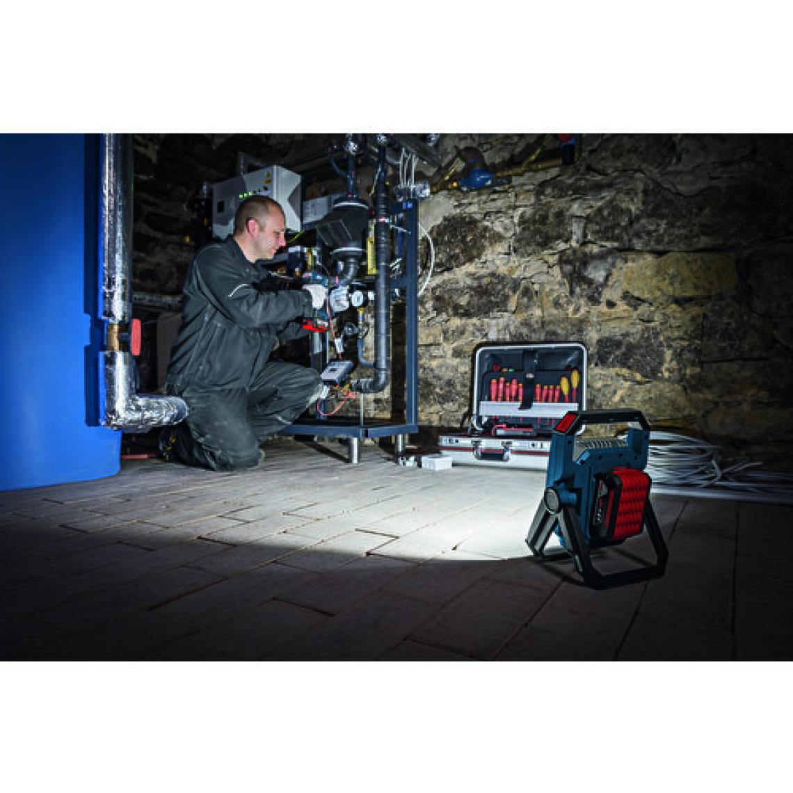 Bosch Professional GLI 18V-1900 Akülü El Feneri Baretool