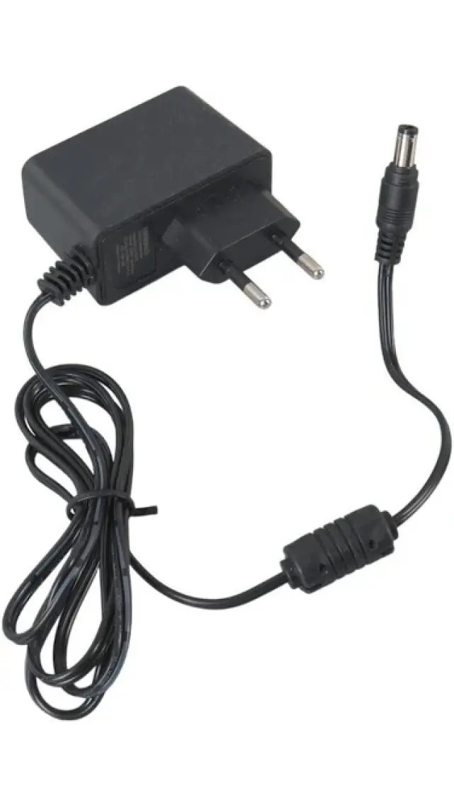 Weko 15 Volt - 1 Amper - 15 Watt 5.5*2.5 Uçlu Priz Tipi Adaptör