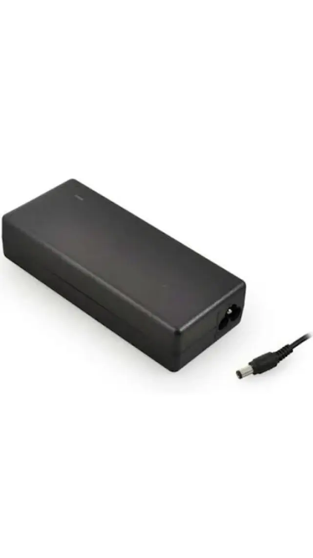 Compaxe CLS-474A 19V 4.74AMPER 3/5.5mm Muadil Notebook Adaptörü (Samsung Uyumlu)