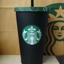 Starbucks®  Klasik Seri Soğuk Içecek Bardağı-Mermer Efektli 473ML