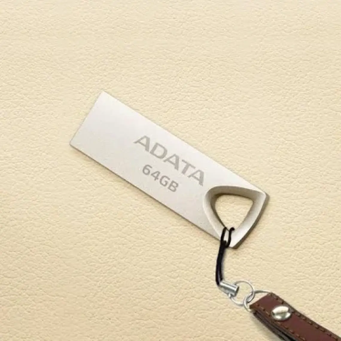 Adata U210 32GB USB2.0 Metal USB Bellek AUV210-32G-RGD
