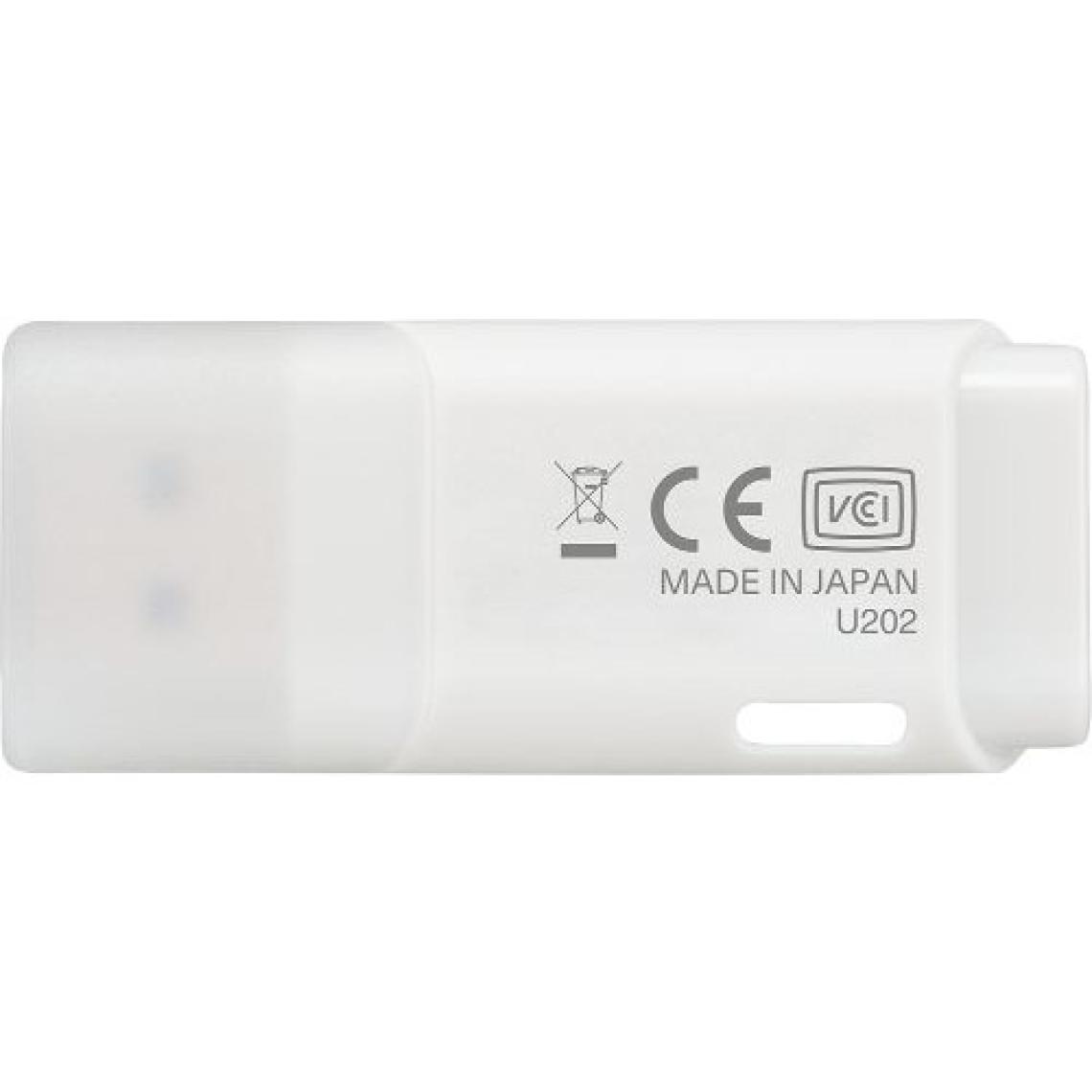 Kioxia TransMemory U202 LU202W032GG4 32 GB Flash Bellek