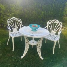 Ceritti Ferforje Görünümlü Plastik Masa Sandalye Takımı, 150 kg Taşıma Kapasiteli, 2 Yıl Garantili, Bahçe, Balkon ve Dış Mekan Kullanımına Uygun, 2 Kişilik Masa ve Sandalye Takımı