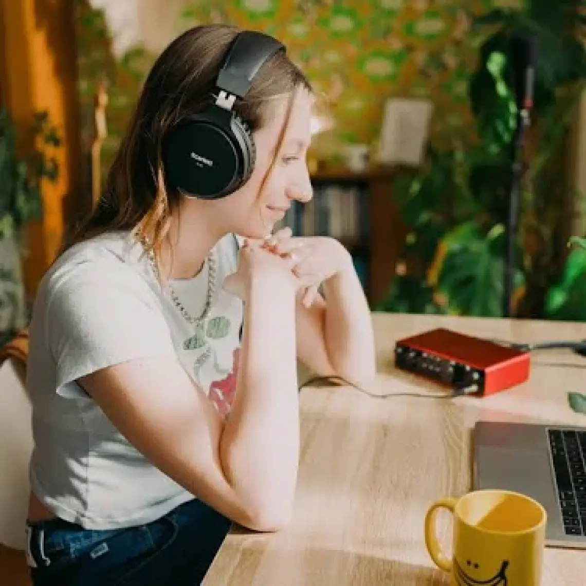 Focusrite Solo Studio Gen 4 Kayıt Paketi