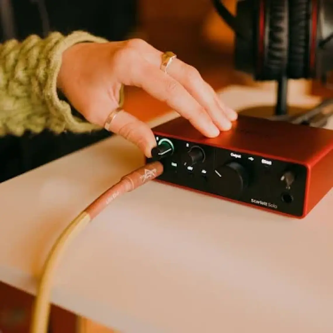 Focusrite Solo Studio Gen 4 Kayıt Paketi