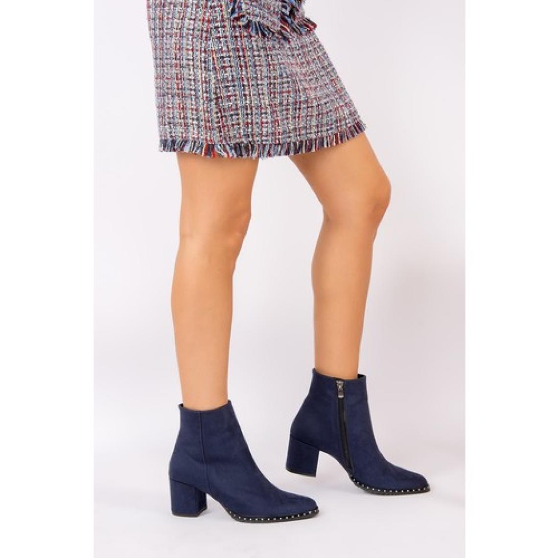 Fox Shoes Lacivert Kadın Bot C654013302