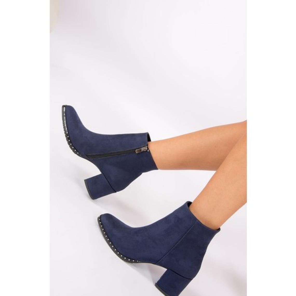 Fox Shoes Lacivert Kadın Bot C654013302