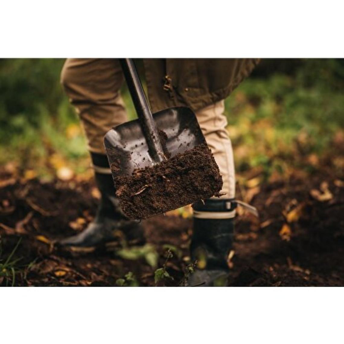 Fiskars 132403-1003457 Solid Çok Amaçlı Kürek