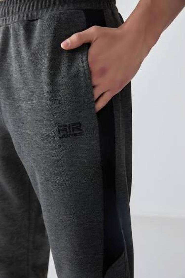 Air Jones İndigo Yüzeyi Dokulu Standart Fit Nakışlı Erkek Eşofman Alt - 82126