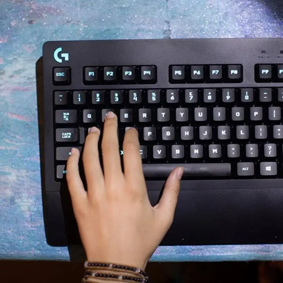 Logitech G213 Prodigy RGB Türkçe Gaming Klavye (920-008094)