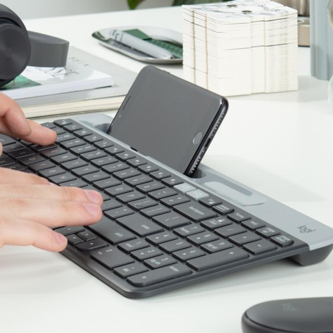 Logitech K580 Ultra Ince Çoklu Cihaz Özellikli Türkçe Bluetooth Klavye - Siyah