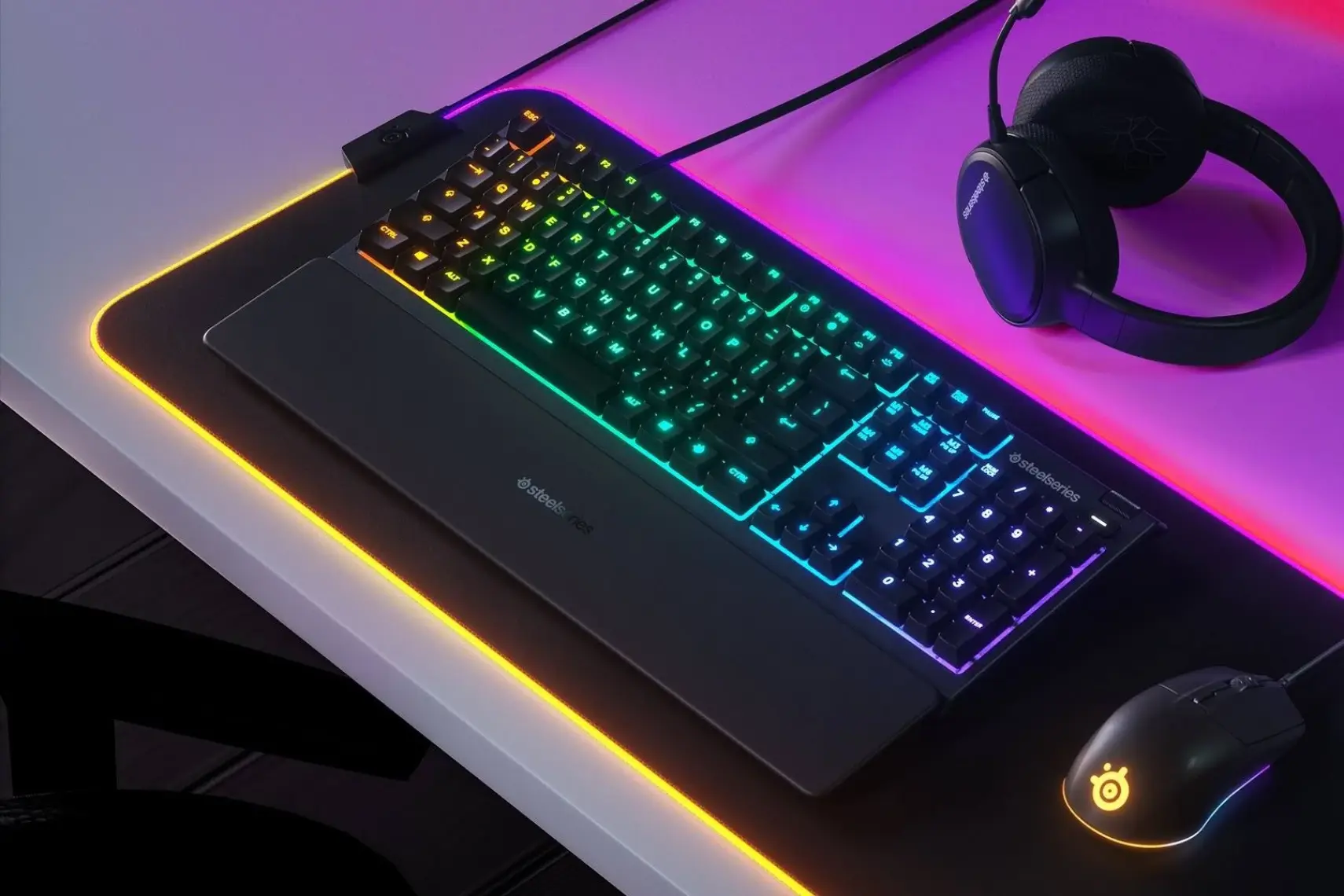 SteelSeries Apex 3 IP32 RGB Kablolu Oyuncu Klavyesi