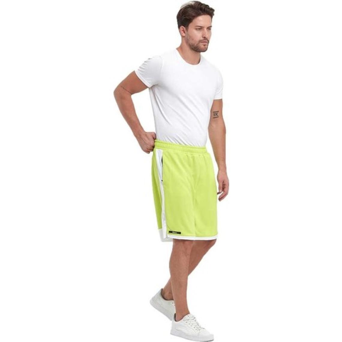 Adams File Şeritli Jakaralı Polyester Erkek Spor Şort