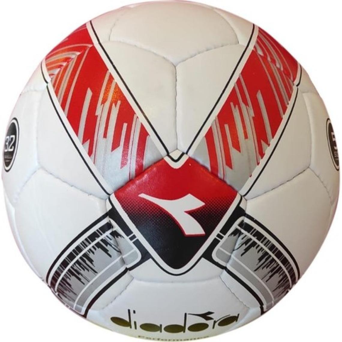 Diadora Performance Futbol Topu 5 No