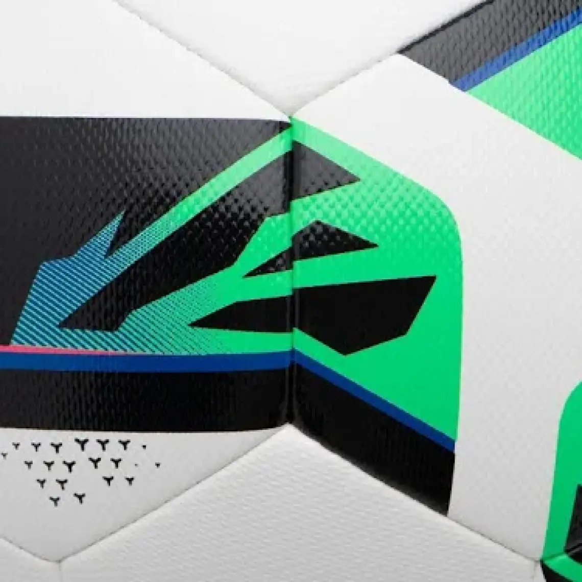 Kipsta Futbol Topu - 5 Numara - Beyaz - Fıfa Basıc Club