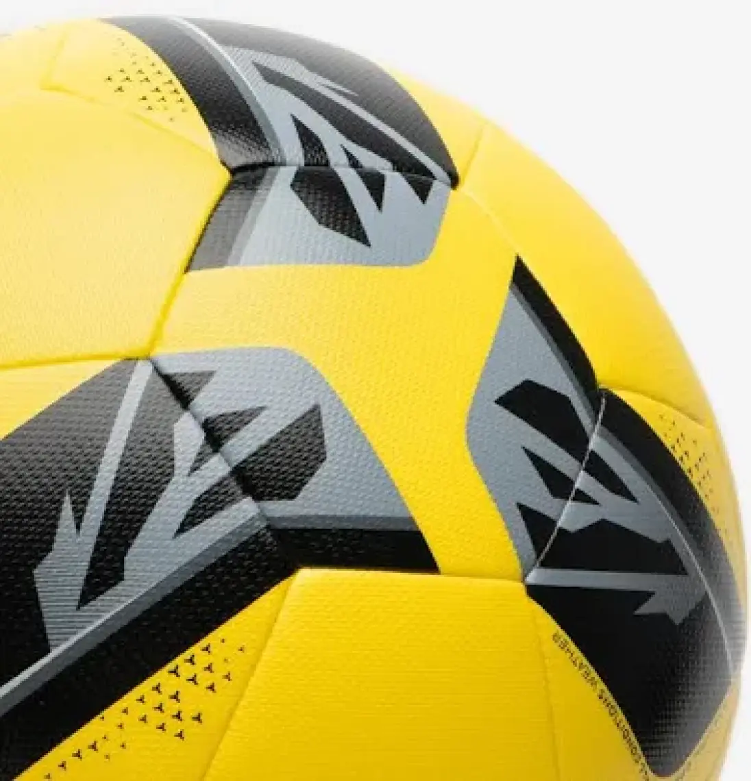 Kipsta Futbol Topu - 5 Numara - Beyaz - Fıfa Basıc Club