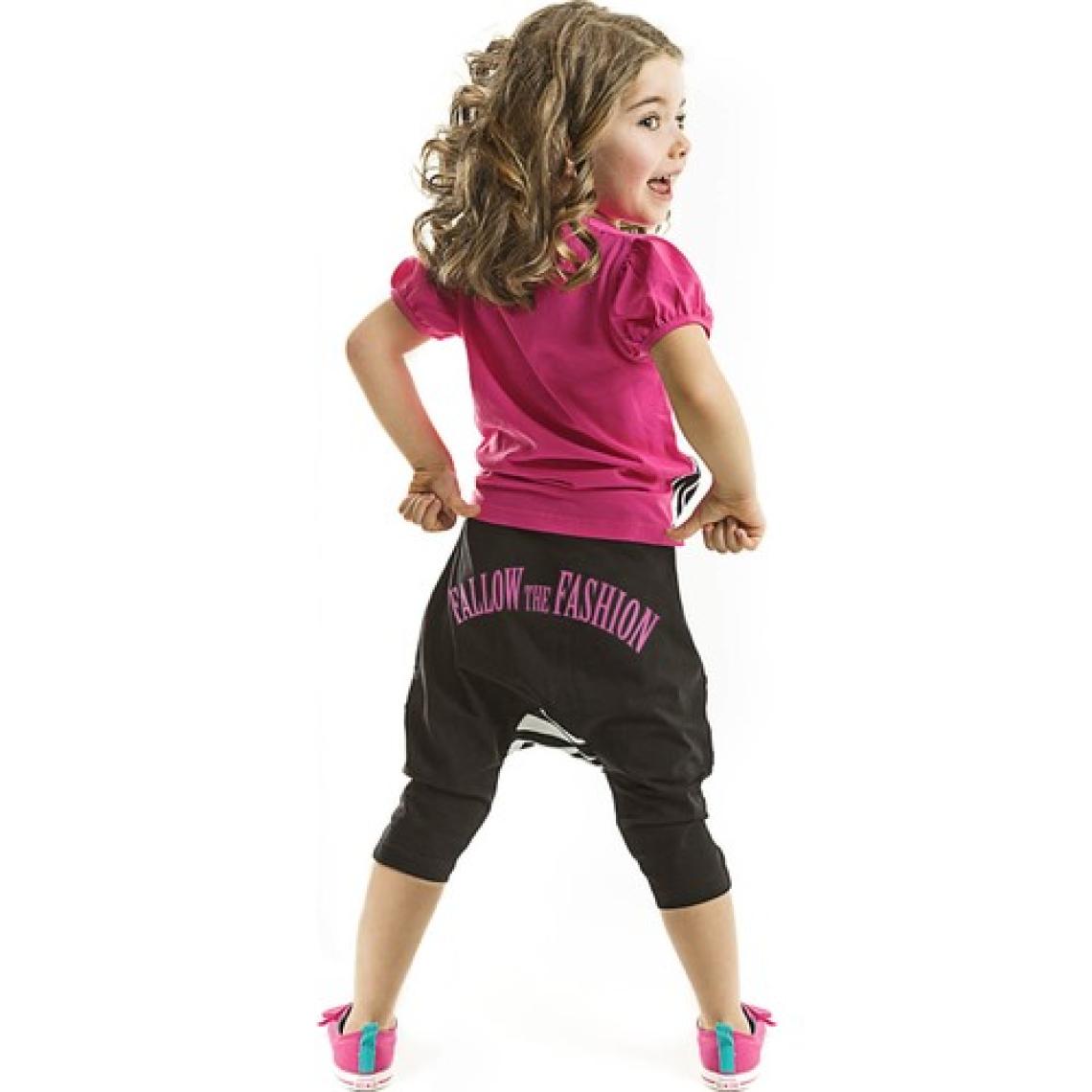 Denokids Zebra Fashion Kız Çocuk T-shirt Kapri Şort Takım