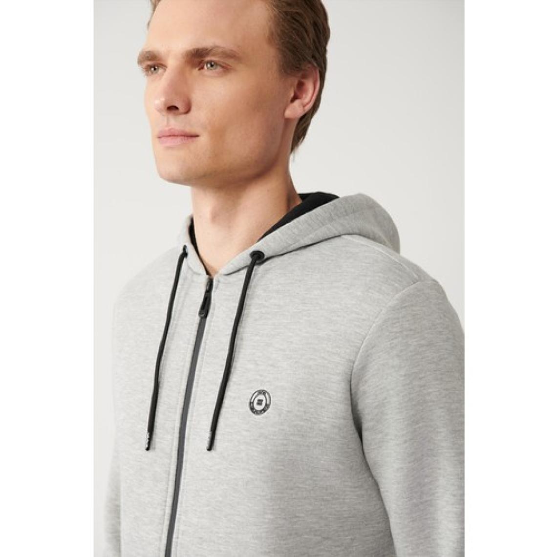 AVVA Erkek Gri Kapüşonlu 3 Iplik Şardonlu Fermuarlı Sweatshirt E001019