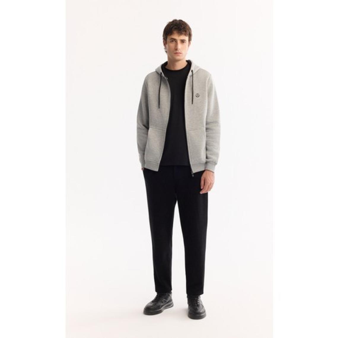 AVVA Erkek Gri Kapüşonlu 3 Iplik Şardonlu Fermuarlı Sweatshirt E001019