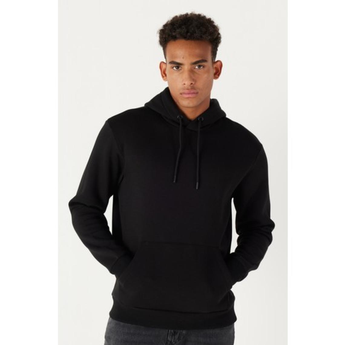 Altınyıldız Classics Erkek Siyah Standart Fit Normal Kesim Içi Polarlı 3 Iplik Kapüşonlu Pamuklu Sweatshirt