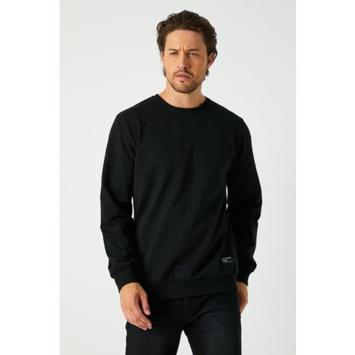 Mmetalic Erkek Siyah Basic Bisiklet Yaka Sweatshirt