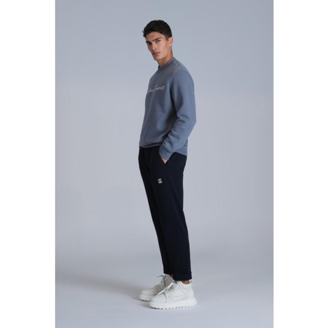 Lufian Loved Erkek Sweatshirt Siyah