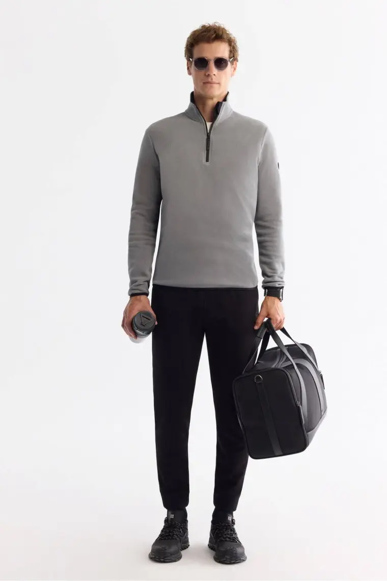AVVA Erkek Gri Soğuğa Dayanıklı Yarım Fermuarlı Dik Yaka Polar Sweatshirt E001068